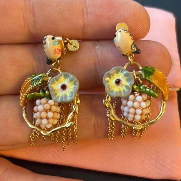 Les NEREIDES raspberry bird hoop earrings - Picture 1 of 4